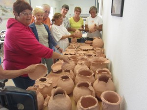Pottery Class Artisans Image 1